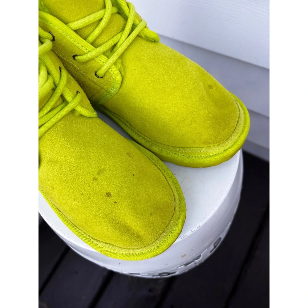 UGG step into